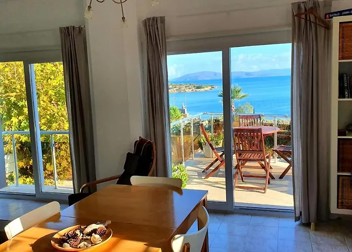 Bougainvilla Ground Floor 公寓